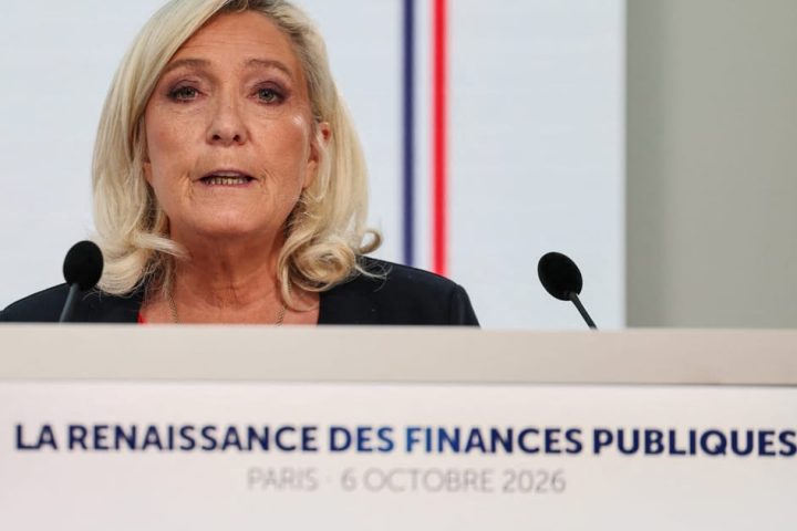Le Pen présente une plateforme économique axée sur les réductions, critiquée pour ses nouvelles idées