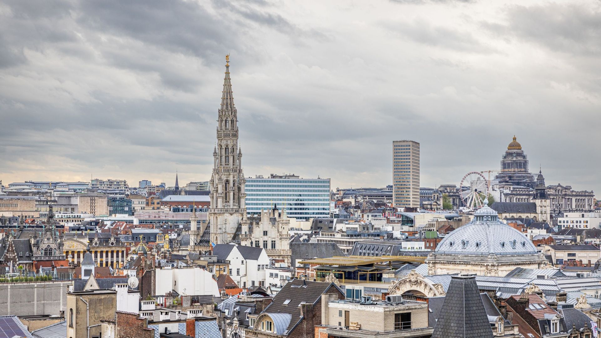 Les communes bruxelloises équilibrent leurs budgets, mais leurs réserves financières diminuent