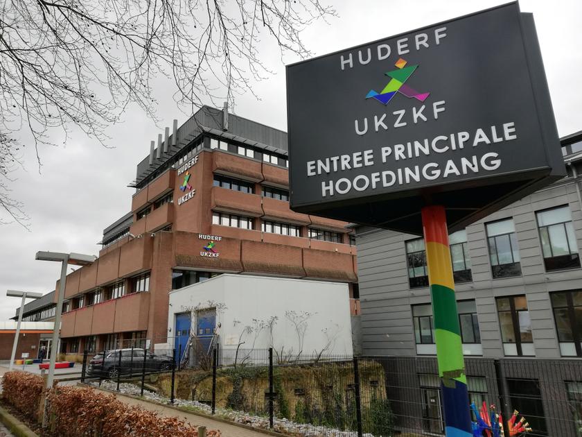 Les conseils communaux de Bruxelles et d'Etterbeek approuvent la fusion de deux hôpitaux publics