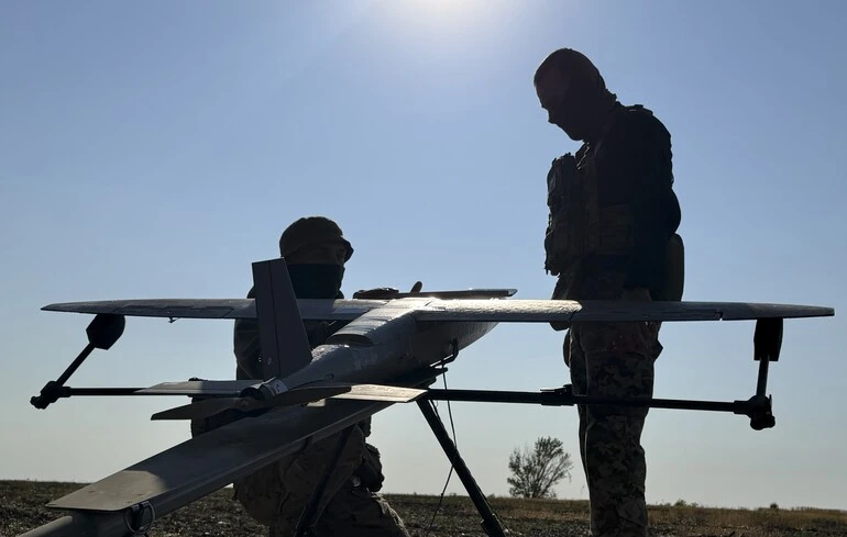 Les forces ukrainiennes frappent des dépôts de ravitaillement russes et un centre de commandement dans l'est de l'Ukraine