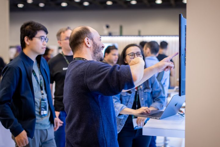 Les réservations pour les stands à TechCrunch Disrupt 2026 se terminent aujourd'hui alors que 10 000 leaders technologiques se préparent à converger.