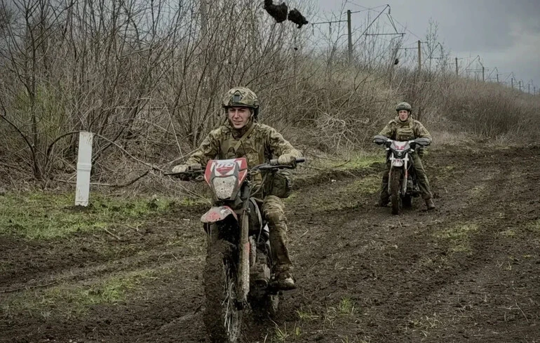 Les troupes russes avancent dans la région de Donetsk, renforçant la pression près de Dobropillya