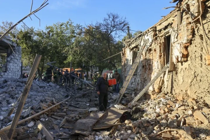 L'ONU fait état de 15 280 victimes civiles en Ukraine face à l'intensification des attaques