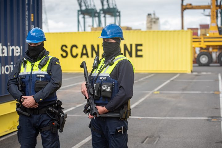L'UE suspend son aide à la Sierra Leone en raison du refus d'extradition du narcotrafiquant Bolle Jos