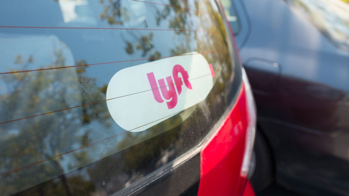 Lyft accepte de verser 272,5 millions de dollars pour régler un recours collectif sur la classification des chauffeurs en Californie