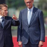 Macron et Merz sous pression pour résoudre le blocage du budget de l'UE