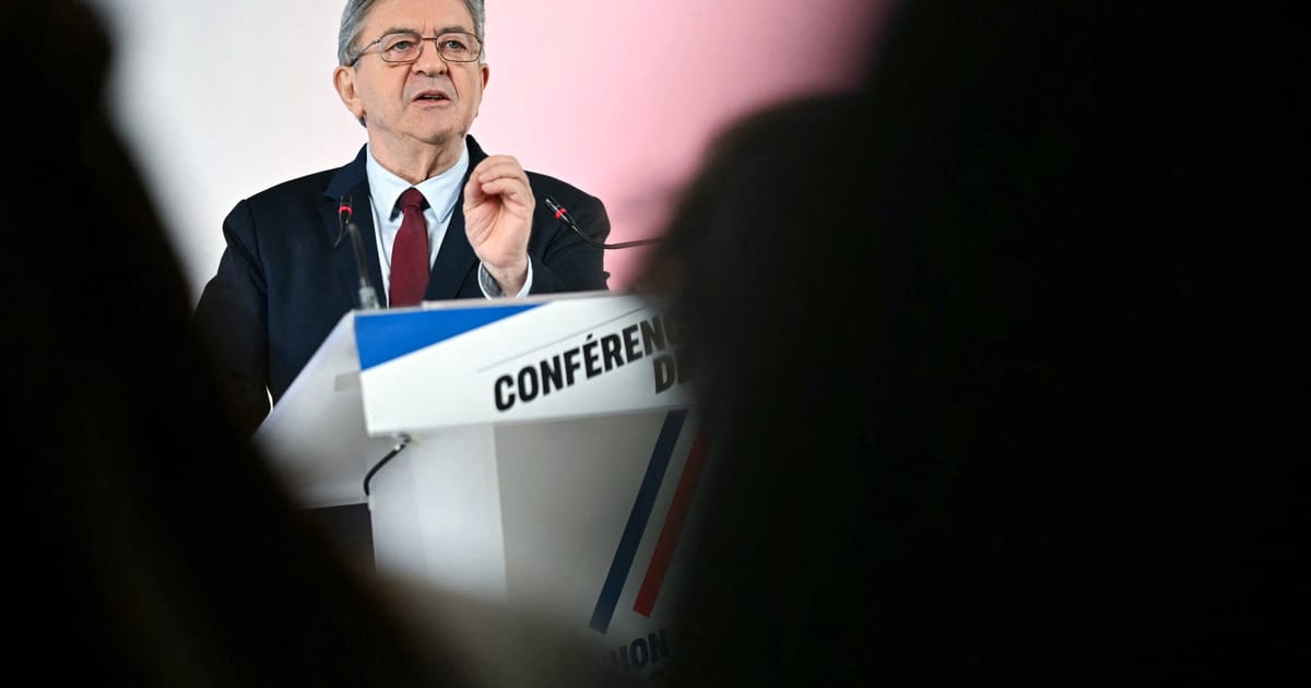 Mélenchon cite Sánchez comme modèle pour renforcer les finances publiques par des dépenses accrues