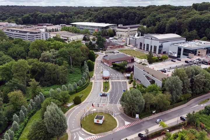 Plus de 1 200 emplois menacés en raison de la restructuration de GSK en Belgique