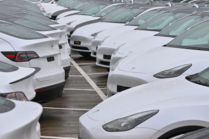 Tesla annonce plus de 480 000 ventes de véhicules électriques au T3 malgré les défis sur le marché américain