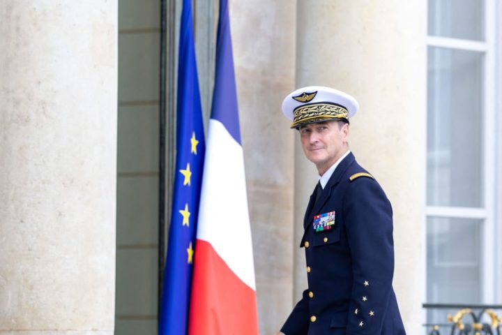 Un général français reconnaît l'échec du projet de char de bataille franco-allemand.
