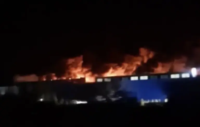Un incendie dans une usine de complexité militaire en Russie perturbe les opérations du centre de données de Yandex