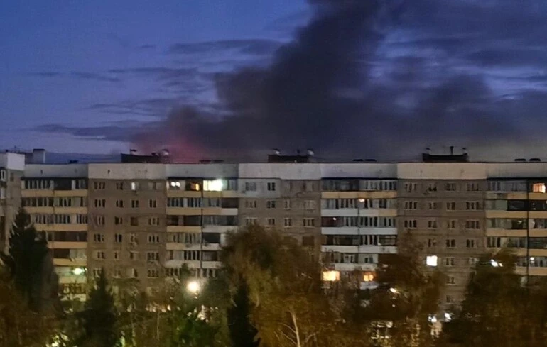 Un incendie signalé au complexe pétrolier de Gazprom à Salavat, Bachkortostan