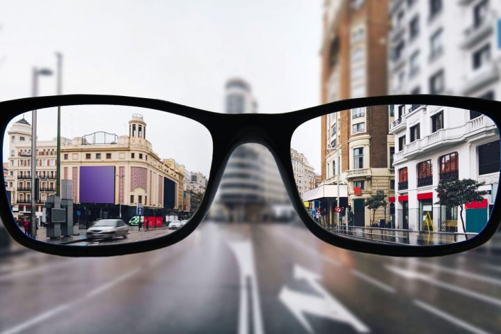 Un million de jeunes Belges pourraient être myopes d'ici 2050, les professionnels appellent à une détection précoce