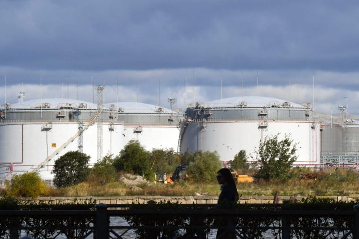 Une attaque de drone touche la raffinerie de pétrole de Novokuibyshevsk dans la région de Samara en Russie