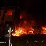 Une attaque de missile russe touche le secteur industriel de Kharkiv, faisant un mort et six blessés