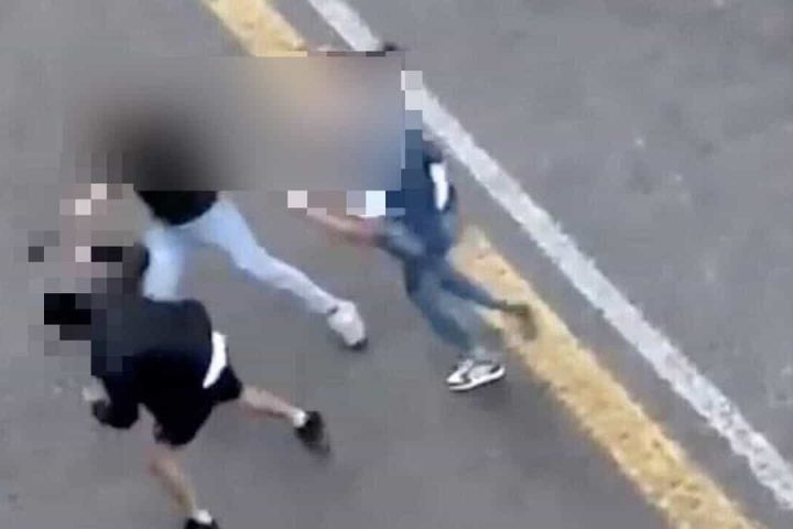 Une bagarre générale impliquant une vingtaine de personnes éclate lors d’un anniversaire à Elversele, une femme enceinte fait un malaise.