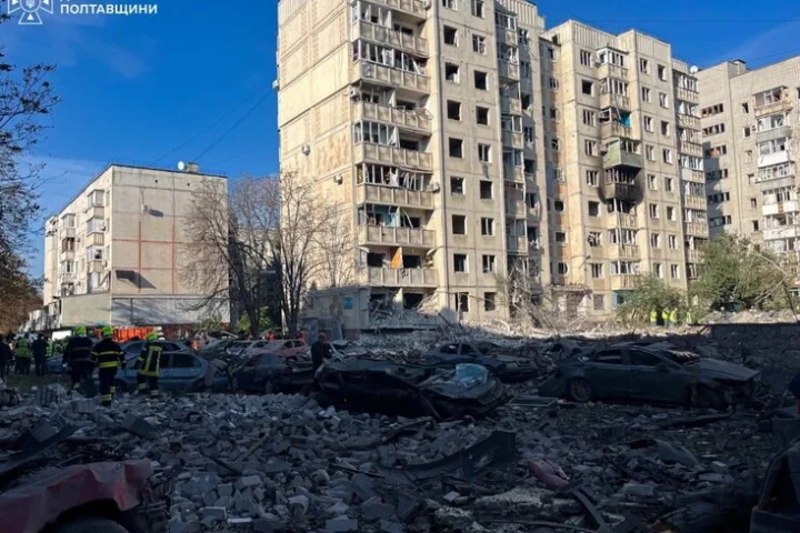 Une frappe de missile russe à Kremenchouk fait deux morts et 34 blessés