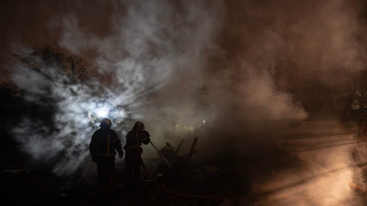 Une frappe russe sur une plateforme ferroviaire à Dnipro fait au moins 14 morts, selon l'Ukraine