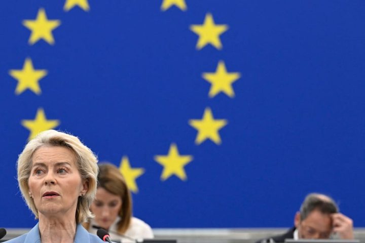Ursula von der Leyen propose l'IA pour simplifier les procédures administratives des entreprises en Europe