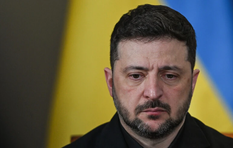 Zelensky annonce la reprise des attaques ukrainiennes contre les raffineries de pétrole russes